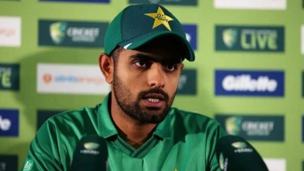 টি-টোয়েন্টি সিরিজ থেকে ছিটকে গেলেন বাবর