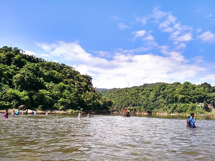 পরিবহন ধর্মঘটে পর্যটক শূন্য সিলেটের সবকটি পর্যটন এলাকা