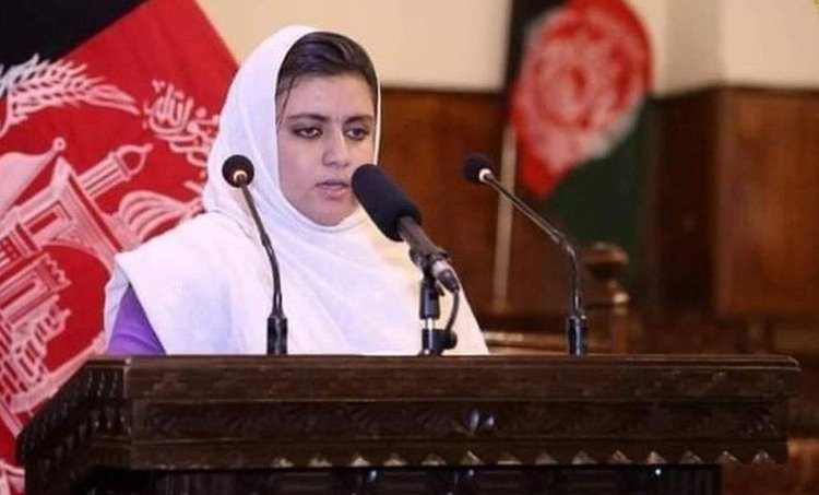 আফগানিস্তানে গাড়ির চালকসহ নারী সাংবাদিককে গুলি করে হত্যা