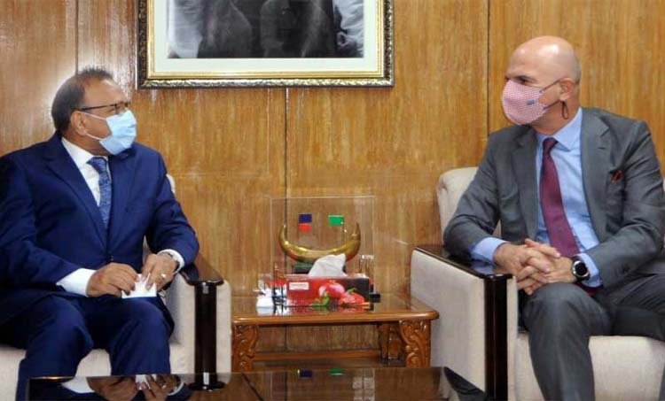 বঙ্গবন্ধুর ভাস্কর্য ভাঙা দুঃখজনক, সতর্ক অবস্থানে সরকার