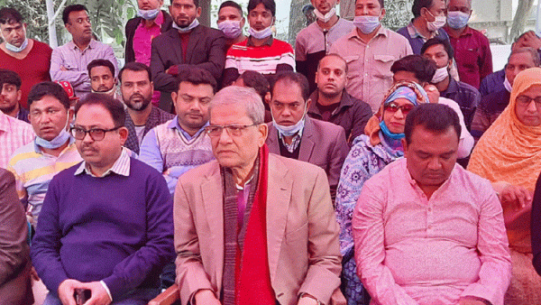 আওয়ামী লীগের রাজনীতি গ্রাম্য মোড়লদের মতো : ফখরুল