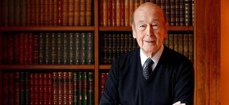 করোনায় আক্রান্ত হয়ে মারা মারা গেলেন ফ্রান্সের সাবেক প্রেসিডেন্ট