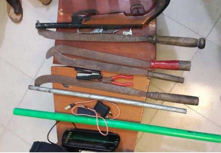 সিলেটের এমসি কলেজে ধর্ষণের রাতে এমসি কলেজে ছাত্রাবাসে সাইফুর রহমান কক্ষ থেকে অস্ত্র উদ্ধার