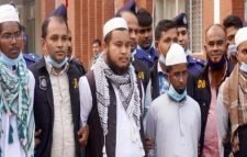 বঙ্গবন্ধুর ভাস্কর্য ভাঙচুর ঘটনায় গ্রেপ্তার চারজন রিমান্ডে