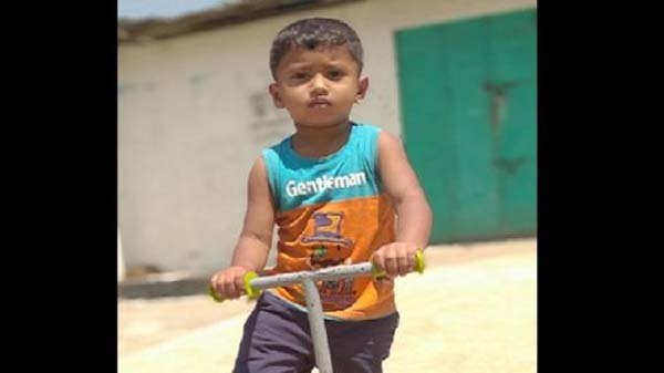 সুনামগঞ্জে মাদকসেবীর পাথরের আঘাতে শিশু নিহত