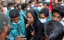 প্রতিবন্ধী রিকশাচালককে পিটিয়ে হত্যা, স্ত্রীসহ পুলিশ সদস্য গ্রেফতার