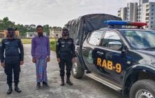 সিলেটে অস্ত্র ব্যবসায়ী গ্রেফতার