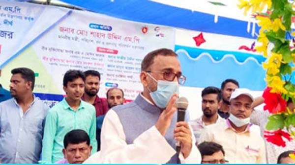 পরিবেশ সুরক্ষায় পলিথিনের ব্যবহার বন্ধ করতে হবে