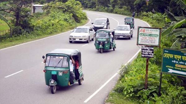 আগামীকাল থেকে নগরে চলবে সিএনজি চালিত অটোরিকশা