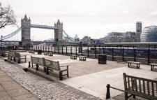 লকডাউনে যে সব বাধানিষেধ জারি ইংল্যান্ডে