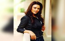 অসহায় প্রীতি জিনতা