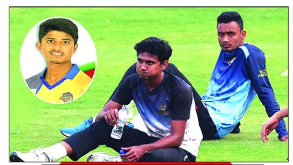 অধিনায়ক তামিমের প্রথম মিশনে তিন চমক