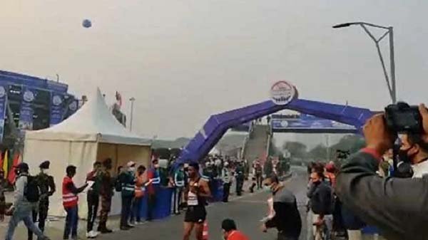 বঙ্গবন্ধু ম্যারাথনের উদ্বোধন