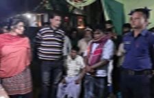 বাহুবলে এক জুয়ারীকে ১৫ দিনের কারাদণ্ড