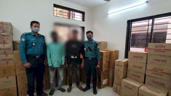 শিববাড়ি থেকে ৩ লাখ টাকার ভারতীয় পণ্যসহ ট্রাক জব্দ