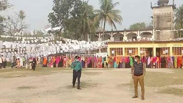 পঞ্চম দফায় ২৯ পৌরসভায় ভোটগ্রহণ চলছে