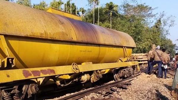 ২৯ ঘন্টা পর সিলেটের সঙ্গে দেশের রেলযোগাযোগ স্বাভাবিক