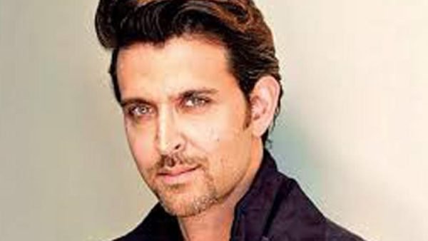 হৃতিক রোশন এবার পুলিশের নজরে