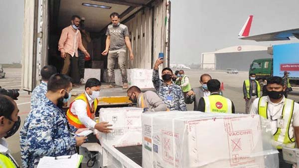 বেক্সিমকো ফার্মার মাধ্যমে আজ সোমবার  দেশে আসছে ২০ লাখ ডোজ