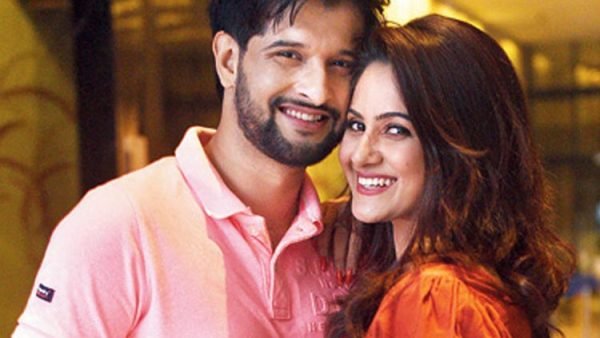 তৃণমূলে যোগ দিলেন নব-দম্পতি