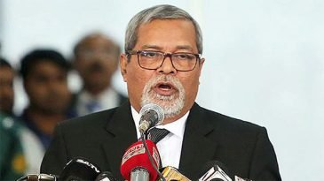 ‘কমিশনকে হেয় করতে যা দরকার সবই করছেন মাহবুব তালুকদার’