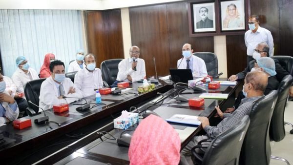 রাগীব-রাবেয়া মেডিকেলে পরিদর্শক দল