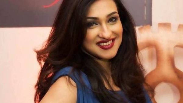 করোনাভাইরাসে আক্রান্ত ঋতুপর্ণা