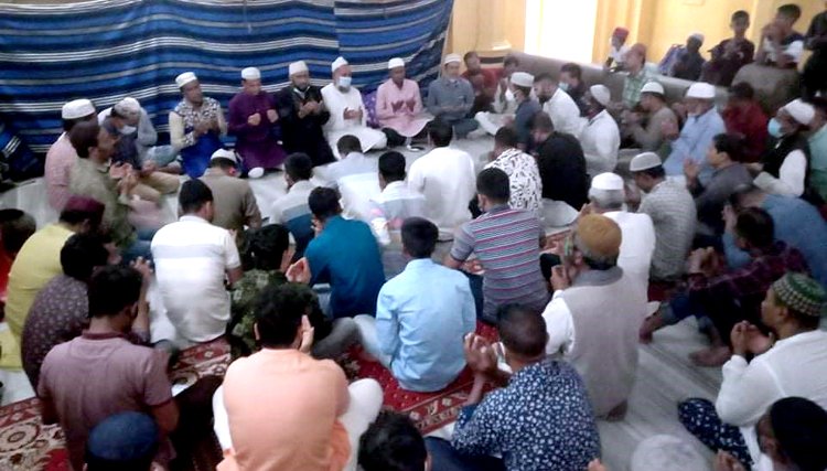 রিজভী-সুহেলের সুস্থতা ও মওদুদ আহমদের মাগফেরাত কামনা সিলেটে স্বেচ্ছাসেবক দলের দোয়া ও মিলাদ