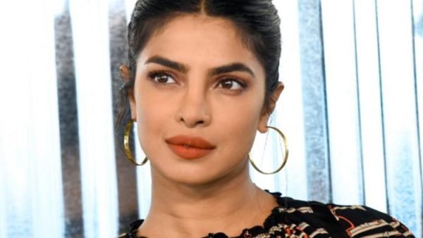 কড়া জবাব দিলেন প্রিয়াঙ্কা