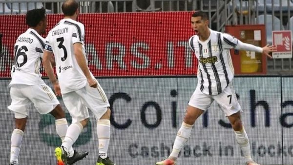 হ্যাটট্রিকেই সমালোচনার জবাব দিলেন রোনালদো