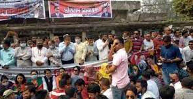প্রেস ক্লাবের সামনে বিএনপির বিক্ষোভ সমাবেশ