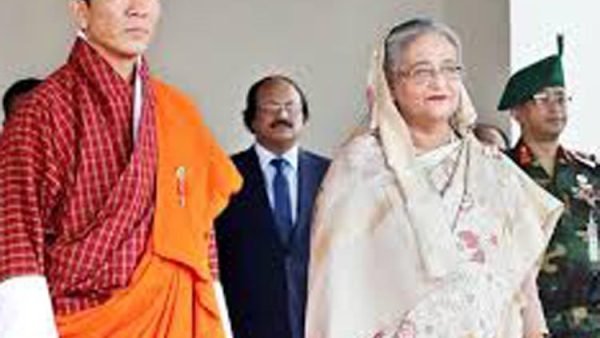 ঢাকায় এলেন ভুটানের প্রধানমন্ত্রী
