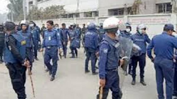 বসুরহাটে ১৪৪ ধারা জারি