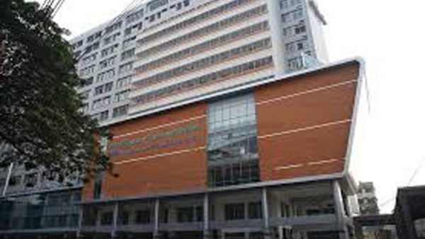 নিজের শরীরে আগুন দেওয়া কর্মচারী মিলন আর নেই