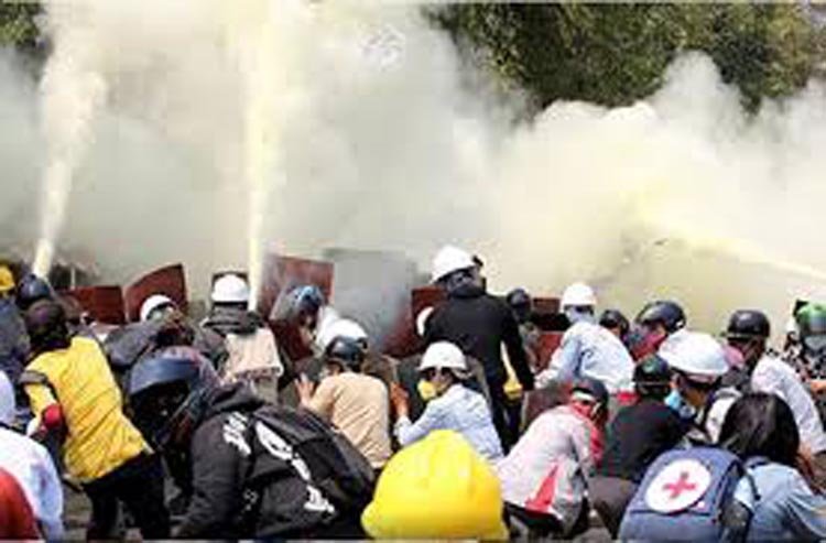 মিয়ানমারে আরো ২ বিক্ষোভকারী নিহত