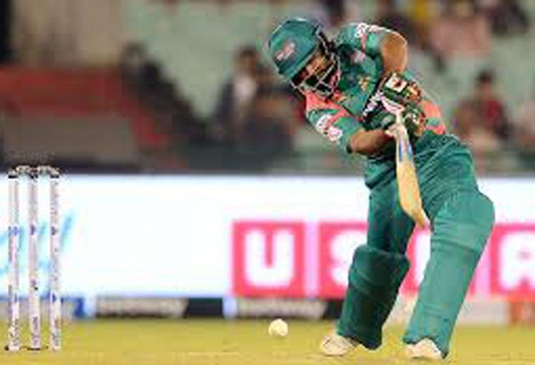 স্পিনার হয়ে গেলেন সুজন