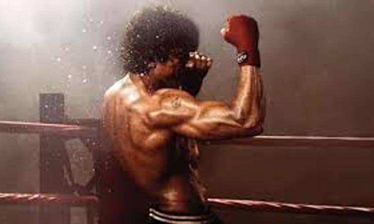 তুফানের টিজার দেখে মুগ্ধ বলিউড তারকারা