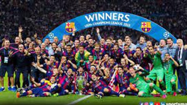 আবারও দশকের সেরা ক্লাব বার্সেলোনা