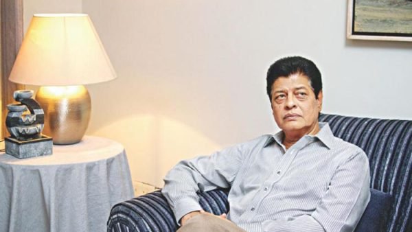 হাসপাতালে যেমন আছেন ফারুক জানালেন ছেলে