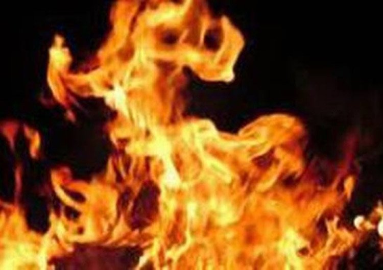 গাজীপুরে কারখানায় ভয়াবহ আগুন