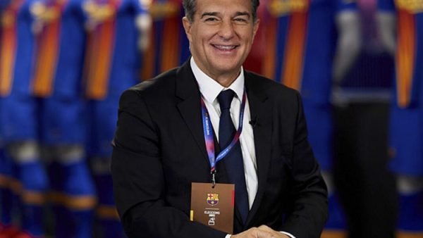 ১১ বছর পরে আবারও বার্সার প্রেসিডেন্ট লাপোর্তা