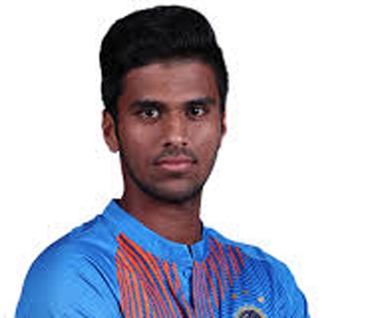 সঙ্গীর অভাবে চার রানের আক্ষেপ নিয়ে সাজঘরে সুন্দর