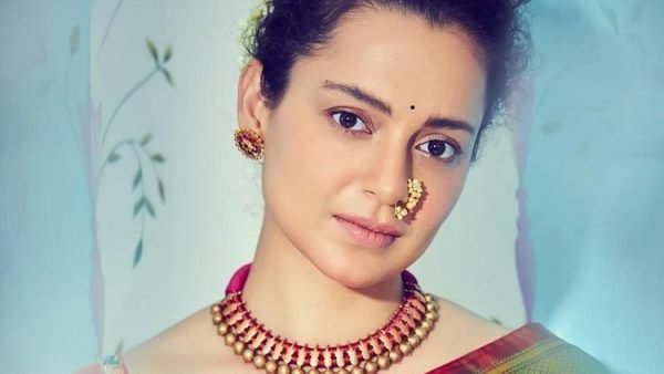 বাবাকে মারতে গিয়েছিলেন কঙ্গনা