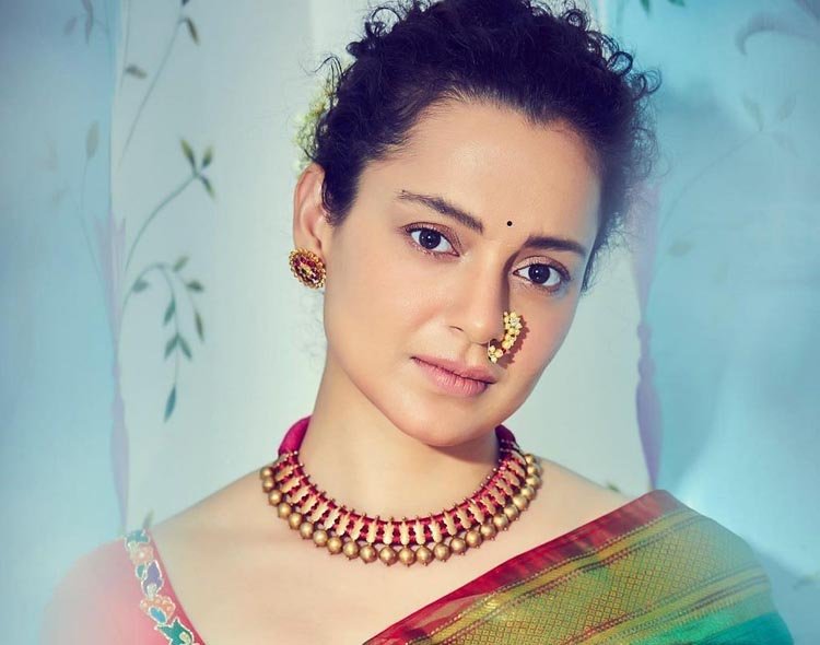 বাবাকে মারতে গিয়েছিলেন কঙ্গনা