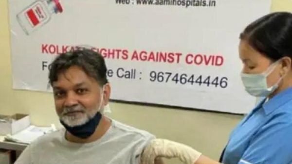 করোনার টিকা নিয়ে বিপাকে সৃজিত