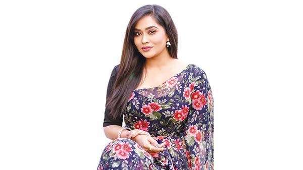 মম’র আহ্বান