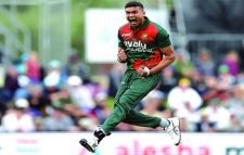 ব্যাটসম্যানদের দুষলেন তাসকিন