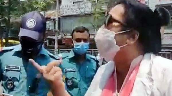 ডাক্তার বড় না পুলিশ বড়, আমি দেখব’