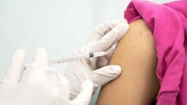 একদিনে টিকা নিয়েছেন ৪১ হাজার মানুষ