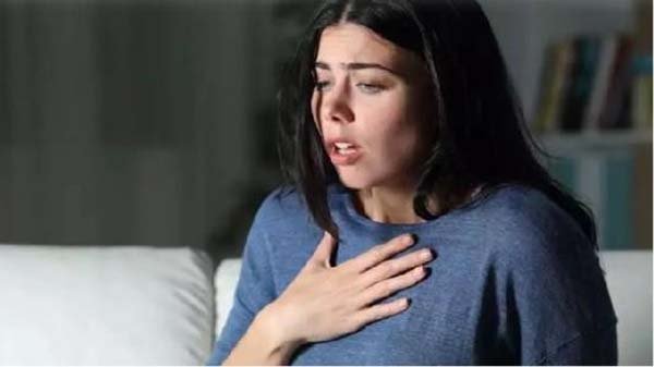 করোনার যে ৫টি লক্ষণ দেখা দিলে হাসপাতালে ভর্তি হতে হবে